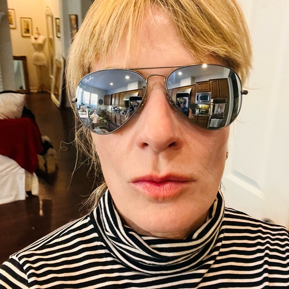 Ray-Ban Silver Aviator Sunglasses - Picture 5 of 5